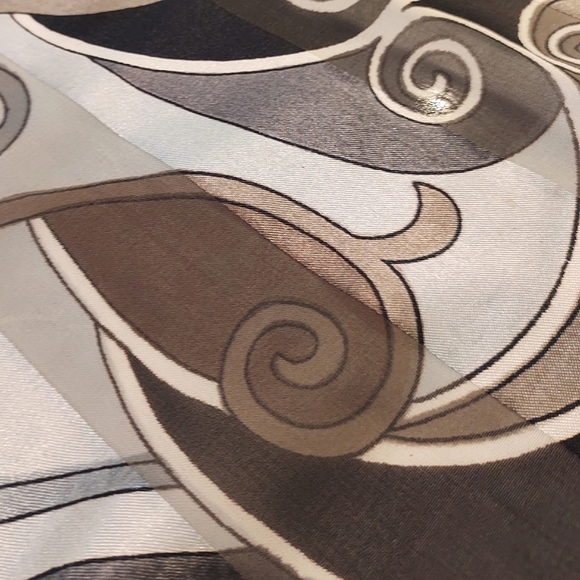 ALFRED SUNG | 100% Silk Oblong Scarf Gray, Taupe Black Modern Abstract Design - Picture 8 of 12